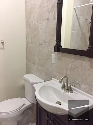 Rented by Highline Residential | media 33