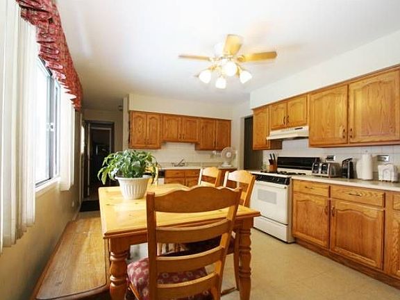 3rd image of 1153 Ardmore Ct