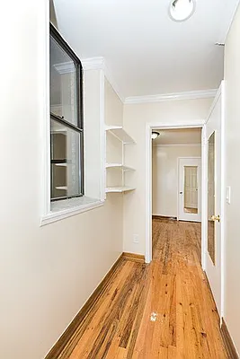 Rented by Perry Associates NYC Inc | media 9