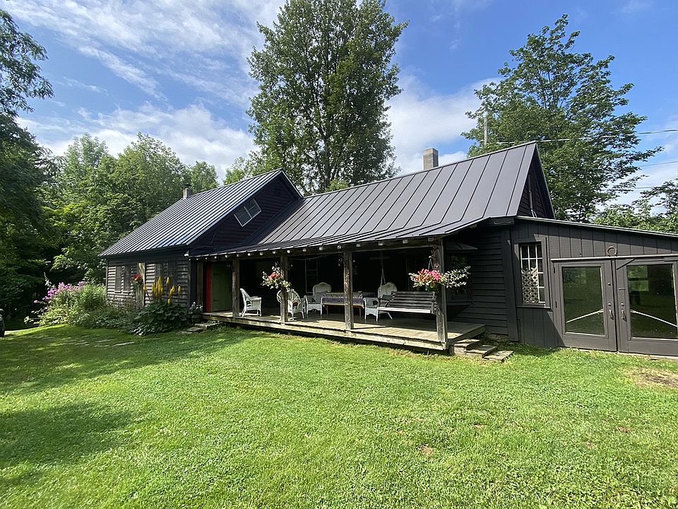 Porch entrance with real porch swing