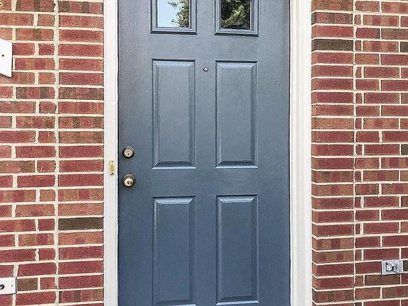 2nd image of 4117 Cressida Pl
