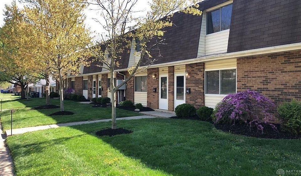 1st image of 1332-1346 King Richard Pkwy