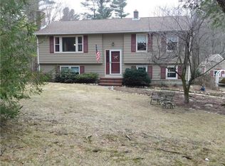 600 Cooper Rd, Glocester, RI 02814