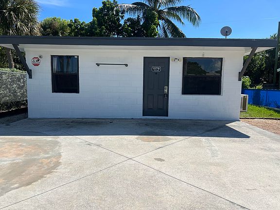 2nd image of 1078 Peak Road