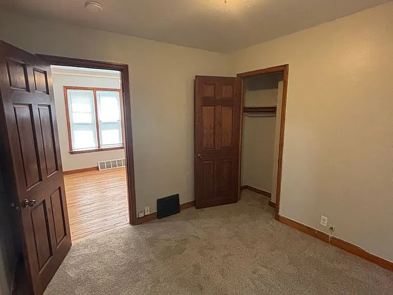 2920 N Bremen St — Photo 12