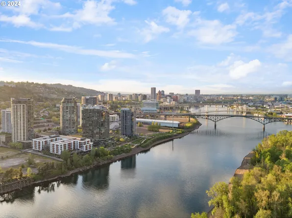 841 SW Gaines St Unit 1506, Portland, OR 97239