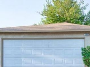 2322 E Rialto Ave, Fresno, CA 93726