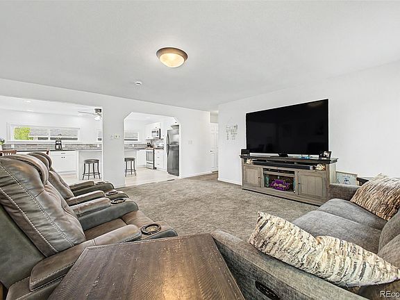 4th image of 59 N 13th Avenue