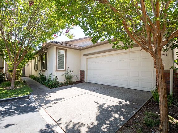 2nd image of 211 Natalino Cir