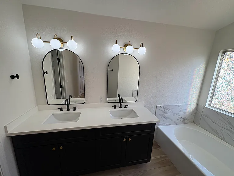6413 Morley Ave — Photo 7