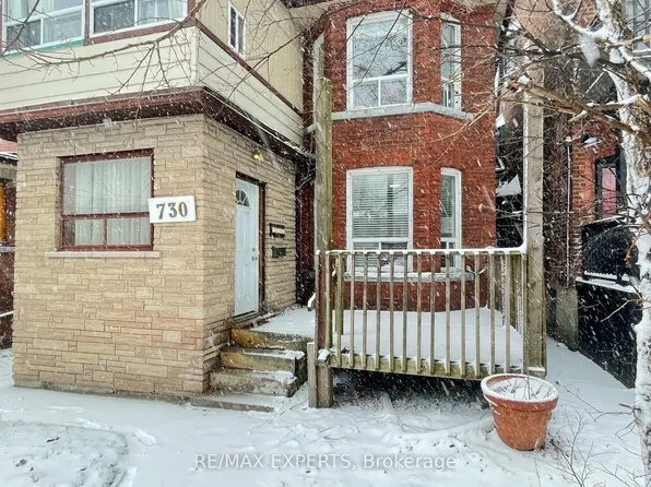 730 Indian Rd, Toronto, ON M6P 2E3