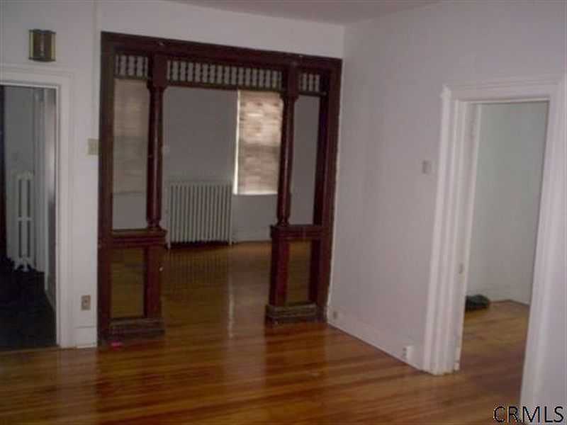 5th image of 572-574 THIRD Street