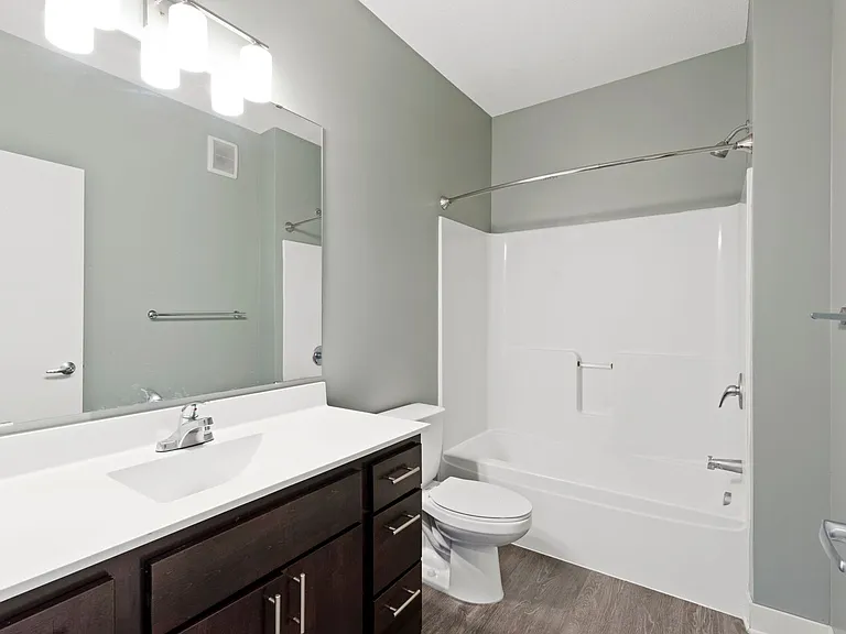Spectrum Apartments & Townhomes — Photo 51