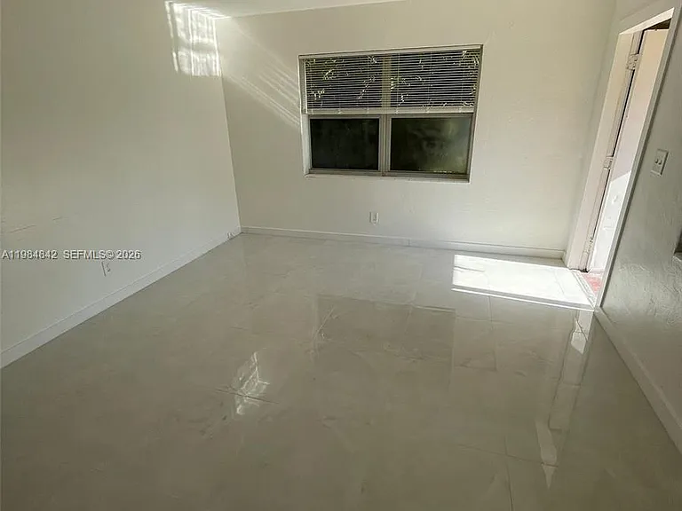 505 N 24th Ave #1 — Photo 5
