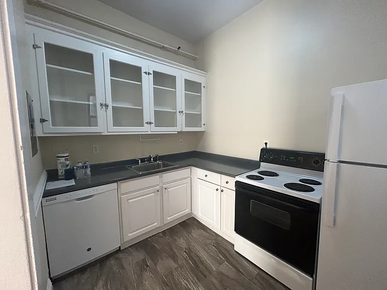 1470A Beacon St #34 — Photo 8