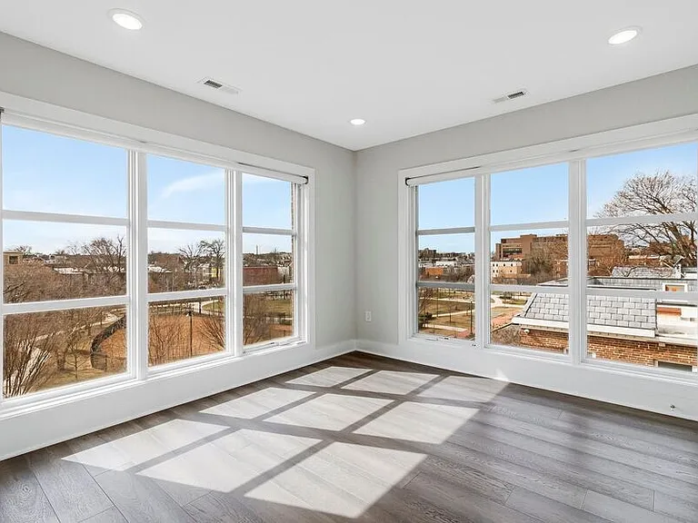 205 V St NW #201 — Photo 17