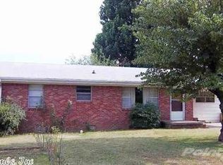2308 Fairview Rd, Paragould, AR 72450