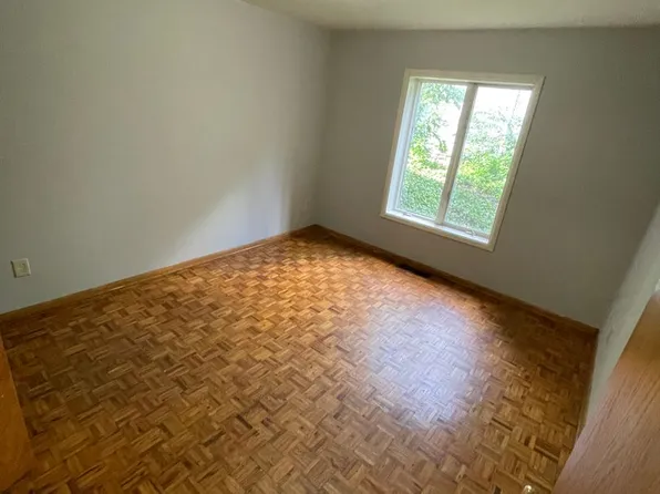 North Campus 2 bedroom 1 bath apartments