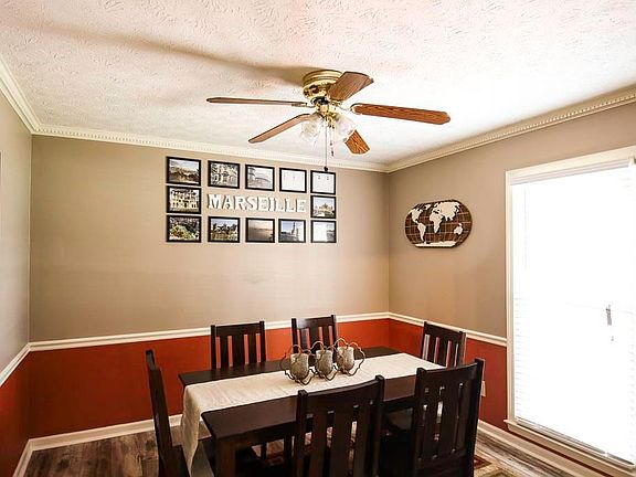 4th image of 2967 Brooks Dr