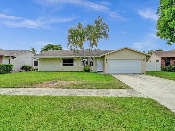2nd image of 1417 SW 28th Terrace