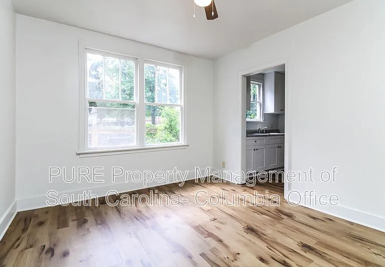 2511 Chestnut St — Photo 3