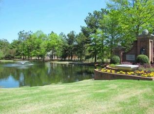 2760 Halle Pkwy, Collierville, TN 38017