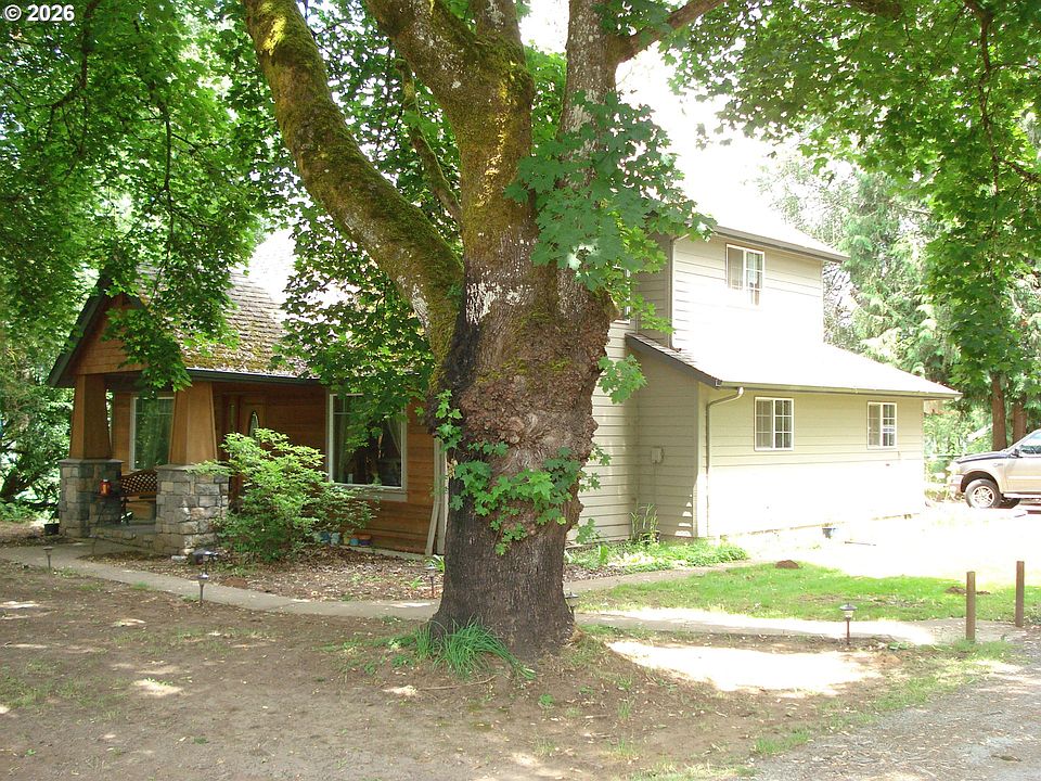 1st image of 2417 SE Grace Ave