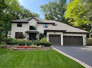 7477 Bittersweet Dr, Gurnee, IL 60031