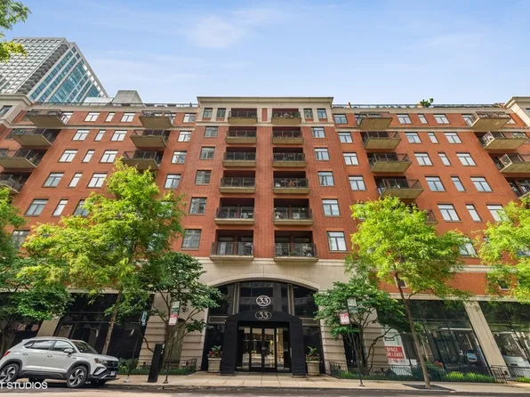 33 W Huron St APT 510, Chicago, IL 60654