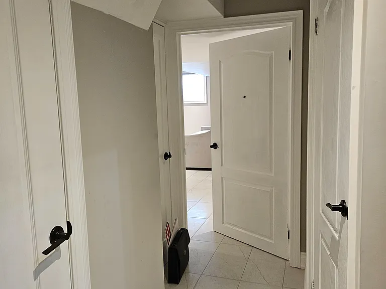 121 Badessa Cir #LOWER — Photo 2