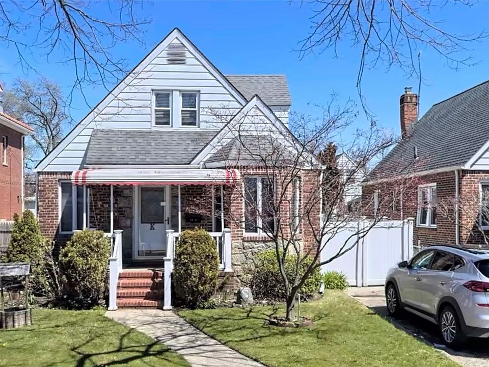 1st image of 58-27 189th St