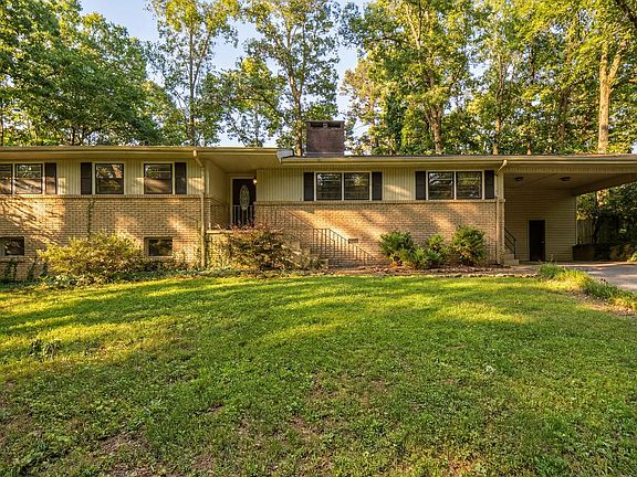 2nd image of 312 Arrow Dr