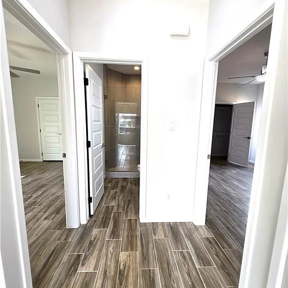913 N Clarence Ave #4 — Photo 5