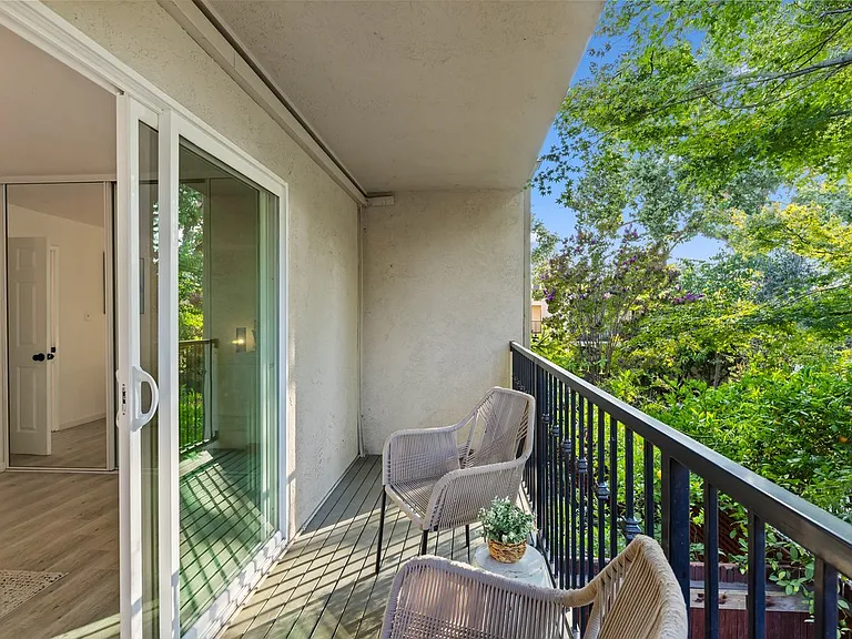 1470 Creekside Dr #17 — Photo 13