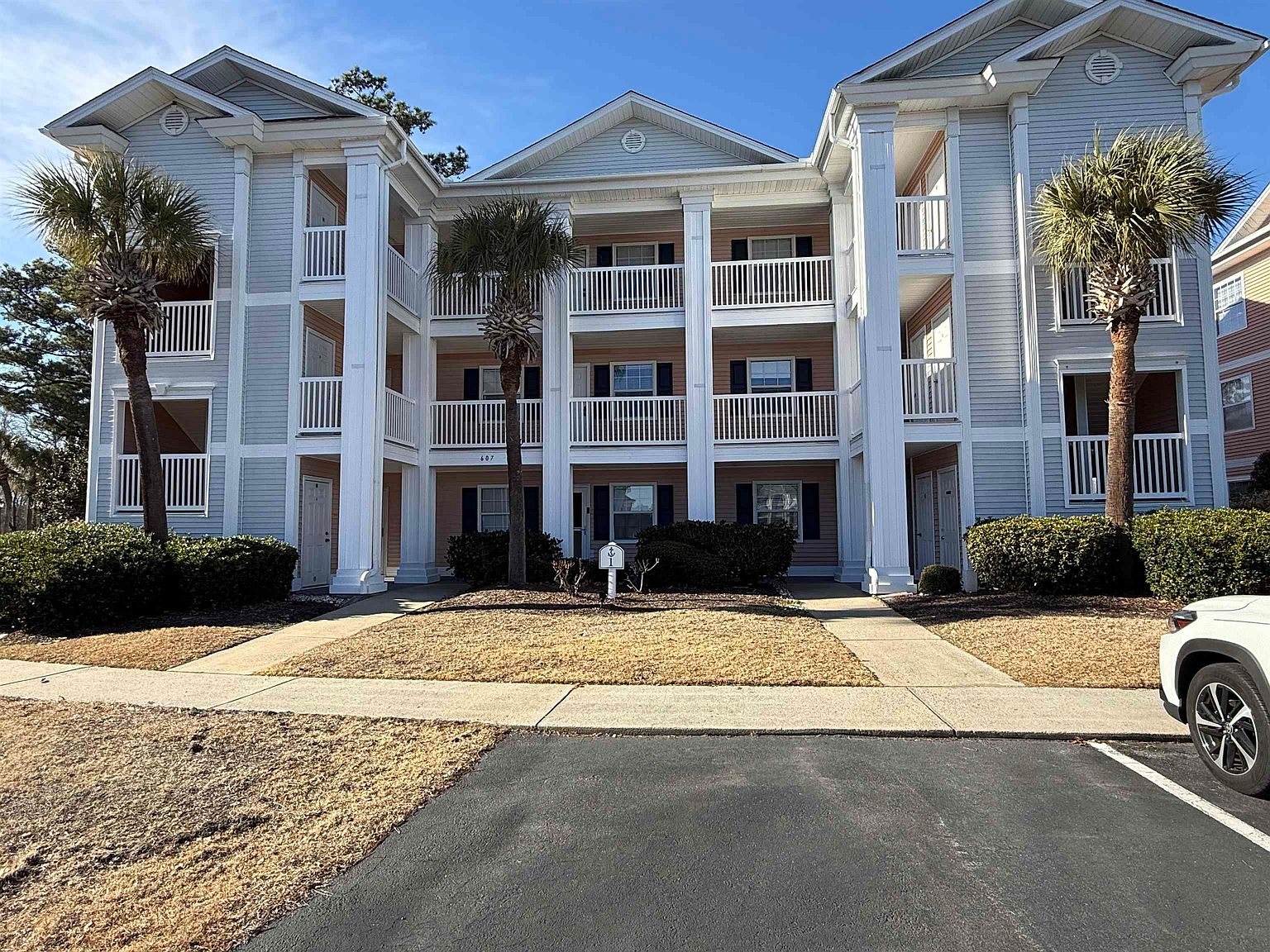 607 Waterway Village Blvd. #1-E