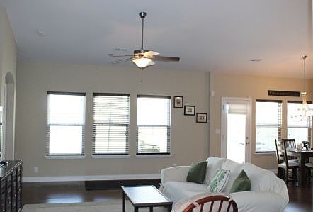 3rd image of 432 Cabernet Dr
