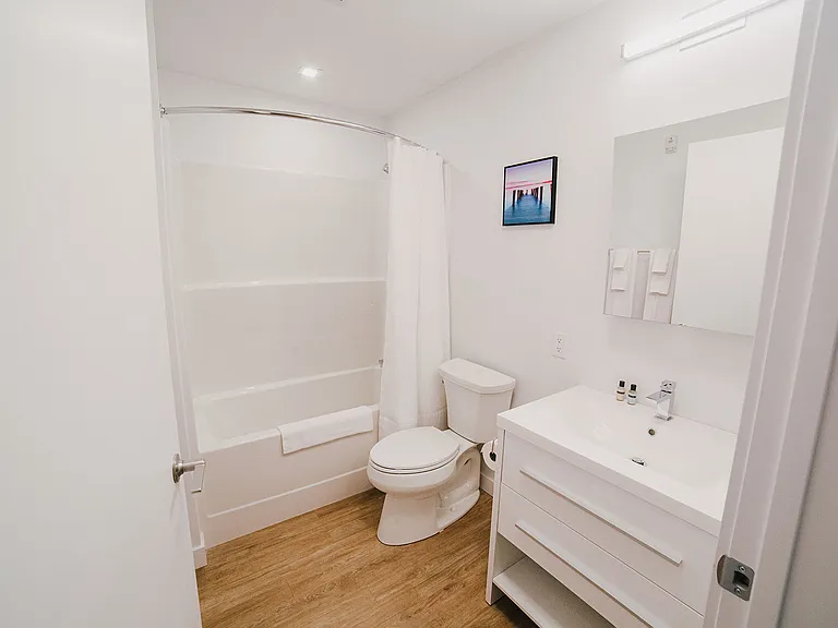 221 Stradbrook Ave — Photo 11
