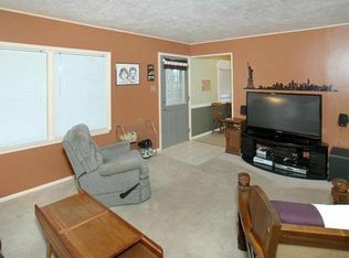 145 Bryant Dr, Pittsburgh, PA