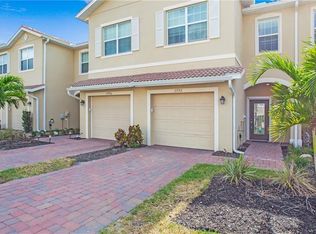 2792 Blossom Way, Naples, FL 34120