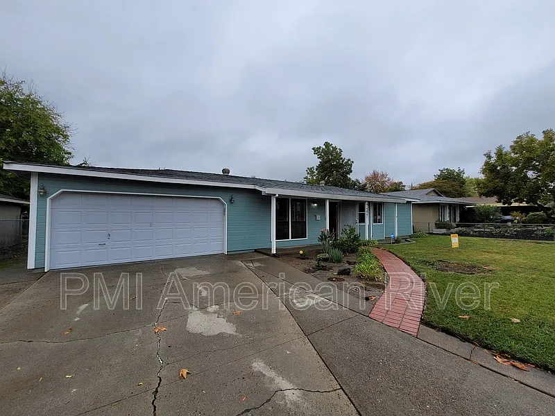 7537 Van Maren Ln photo 1