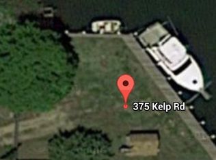 375 Kelp Rd, Copiague, NY 11726