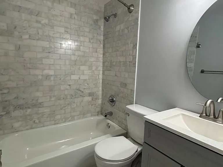 1837 11th St NW #1 — Photo 5