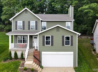 1519 Glenn Brooke Woods Cir, Ballwin, MO 63021
