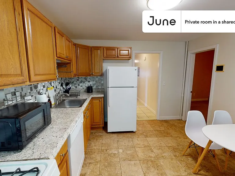 17 Berkshire St #A — Photo 5