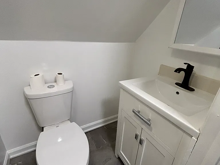 2nd Floor - Bathroom 2