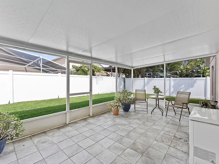 12364 Arlington Park Ln — Photo 28