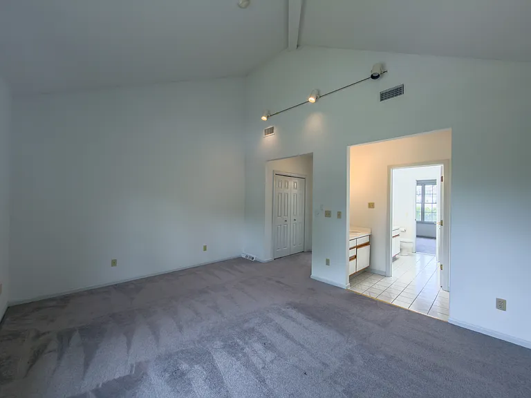 238 Peat Meadow Rd — Photo 4