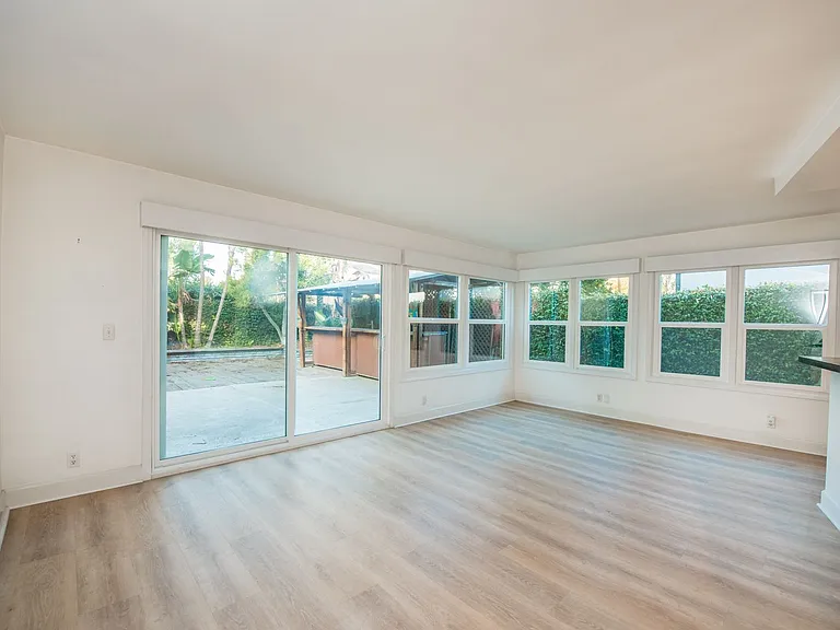 9941 Hot Springs Dr — Photo 11