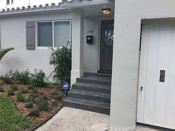4th image of 1640 Coral Gate Dr