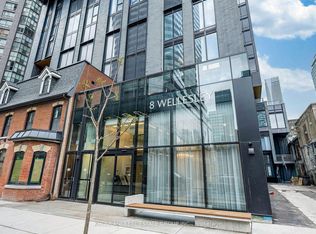 8 Wellesley St W #LPH03, Toronto, ON M4Y 0J5